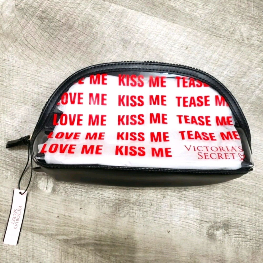 ๐๏ธ NWT Victoria's Secret Very Sexy Pouch - Picture 1 of 10